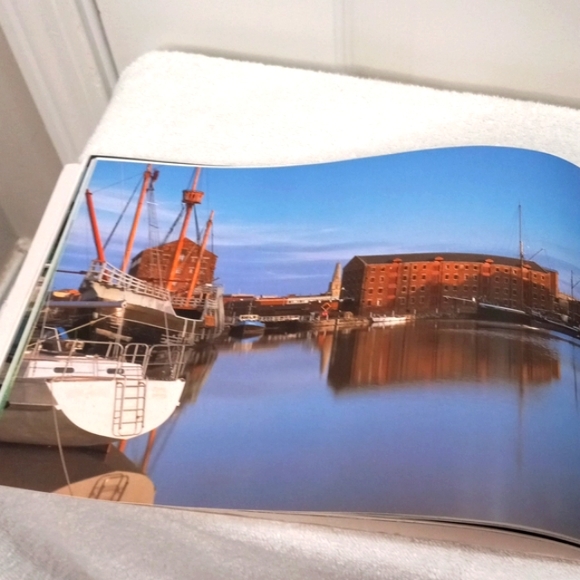 Panoramas of England Table Book - Picture 3 of 6